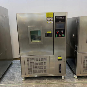 恒温恒湿试验箱保温层的用途之处